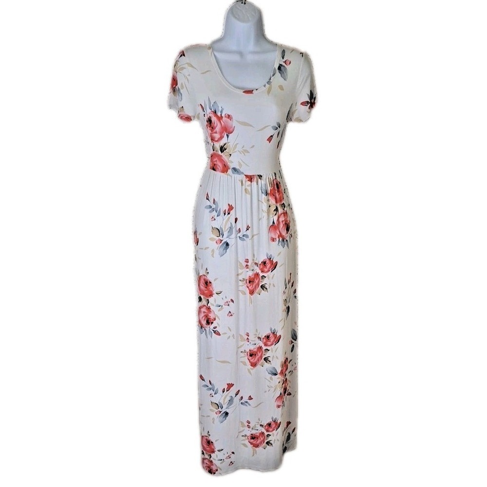 Viishow Maxi Dress M White‎ Floral Scoop Neck Soft Flowy Romantic Resort Wear